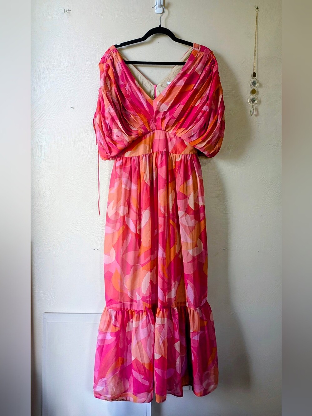 BTFL-LIFE DRESS, Coral and Pink Flowy Dress, Size L, Spring/Summer, Gorgeous